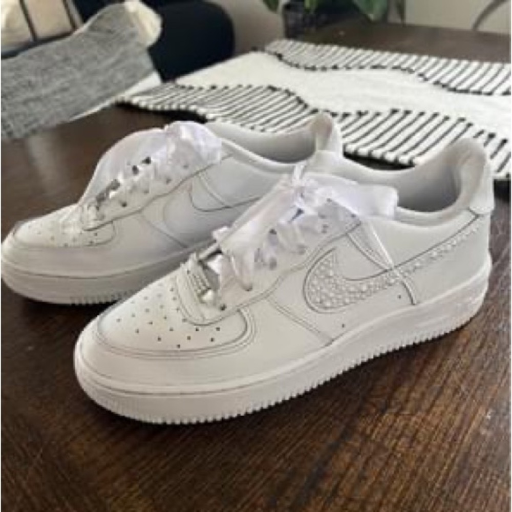 Custom Nike Air Force 1 Wedding Shoes Size 6Y Women’s 7.5  Sparkle White